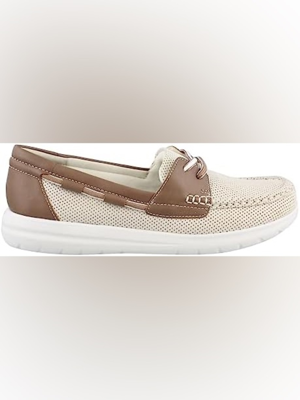 Clarks Cloudsteppers Jocolin Vista Boat Shoe in Off White in 8.5W wide width